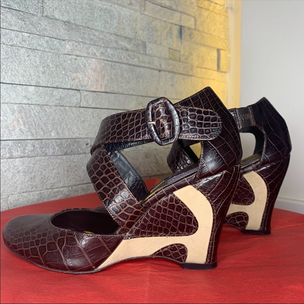 🤎 Chocolate Emilio Pucci Strapped Heels 🤎